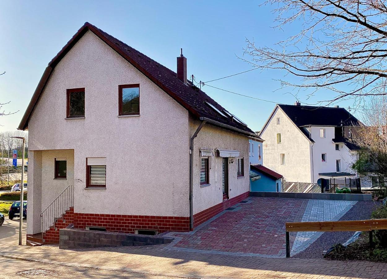 Apartments Rhona III Und IV Neunkirchen City Eksteriør bilde